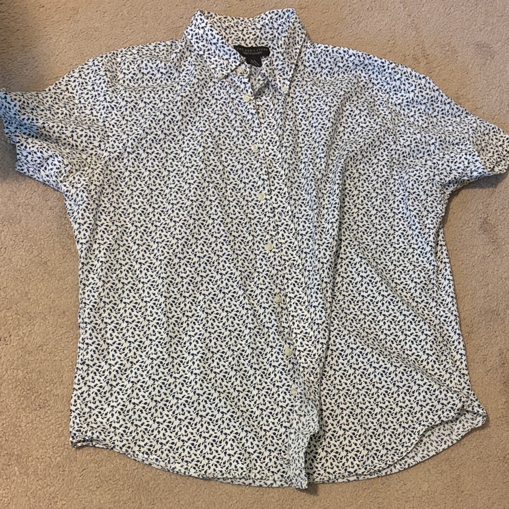 The Men's Store Blue and White Patterned Shirt
